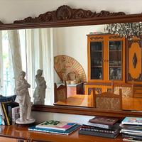 Specchio a motivi floreali eclettico stile Liberty