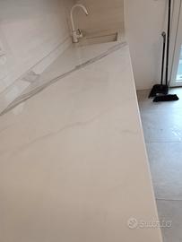 Cucina Lube 2,50 m - Top in Dekton - Lavastoviglie