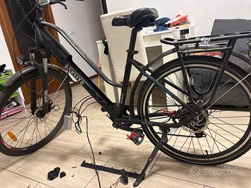 bici elettricha per pezzi di ricambio