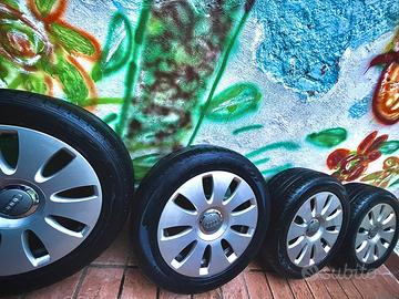 gomme con cerchi Audi R16