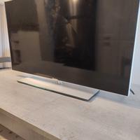 TV  LED  Hisense 43 pollici. 