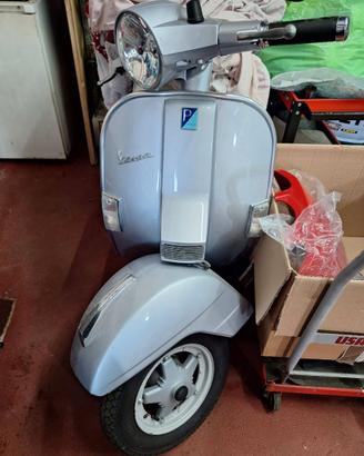 Piaggio vespa PX 150 con 850 km 2007