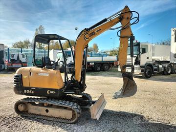 Mini escavatore Libra 234S 3400 kg