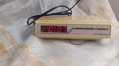 radio sveglia nordmende vintage 