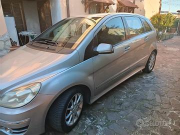 Mercedes classe b 180 unico proprietario 