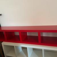 Libreria rossa Ikea
