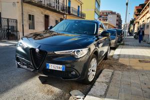 ALFA ROMEO STELVIO 2018 AT8 Q4 B-TECH