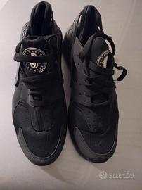 Scarpe Uomo Nike Air Huarache Black Taglia 41