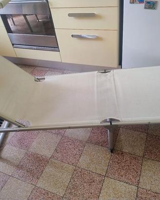 lettino pieghevole 
