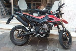 Moto Motard Aprilia sx 125 km 10700