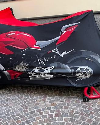 Ducati streetfighter v4,  accessori.