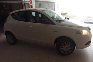 Lancia Ypsilon 2015