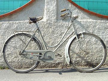 Bici Umberto Dei donna anno 1938 freni bacchetta