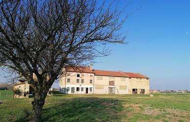 Rustico-casa di campagna