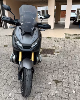 Honda XADV 750