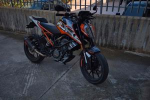 KTM Duke 125 2019