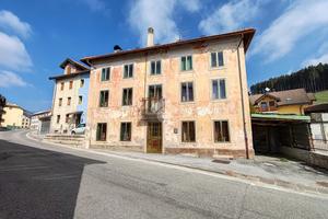 CASA INDIPENDENTE A ROANA