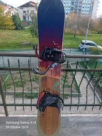 Snowboard Burton modello Feelgood da donna
