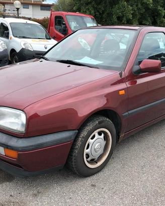 Volkswagen Golf 1.4 cat 5 porte GL/COMMERCIANTI