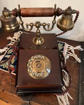 Telefono Vintage "The Executive" in Legno e Ottone