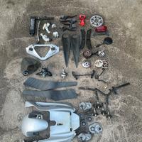 Smembro pezzi Phantom F12