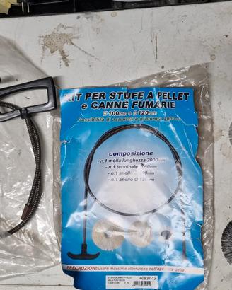 attrezzi per pulizia stufe pellet e canne fumarie