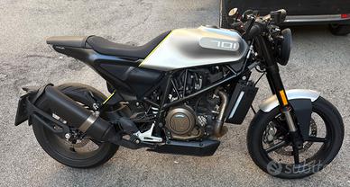 Husquarna Vitpilen 701