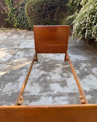 Letto anni 50