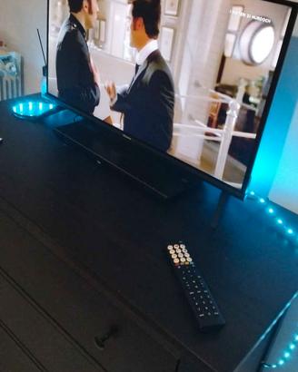 TV Hisense 43" smart tv
