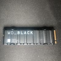 SSD WD_BLACK SN850X 2TB NVMe Gen4 con Dissipatore