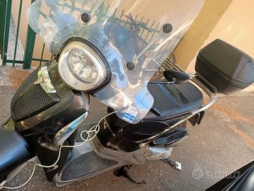 Aprilia scarabeo 125
