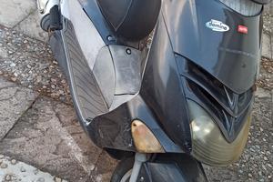 Leonardo 125