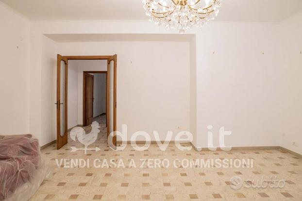 Appartamento Viale Liguria, 78, 74121, Taranto