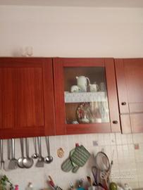 cucina con colonna forno ventilato microonde 