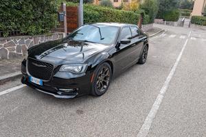 Chrysler 300C serie S V8 5.7 HEMI 