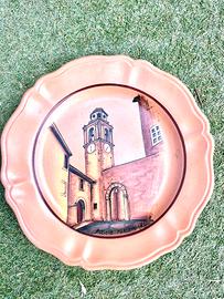 Piatto in terracotta raffigurante Poggio Mirteto
