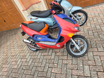 Per ricambi aprilia sr 50