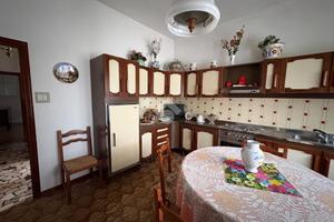 CASA SEMINDIPENDENTE A RAVENNA
