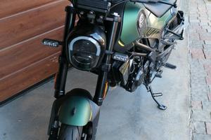 Benelli Leoncino 125