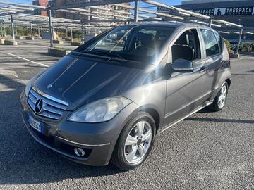 Mercedes-benz A 180 AUTOMATIC Special Edition