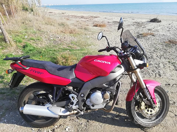 Cagiva river 600