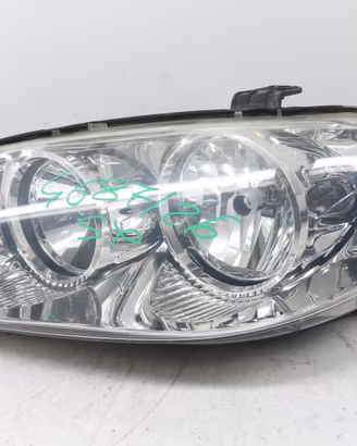 FARO ANTERIORE SINISTRO FIAT Punto Berlina 5P 3°