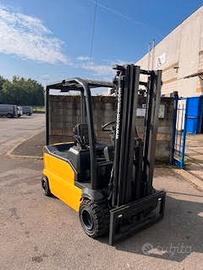 Carrello elevatore OM XE20Ac