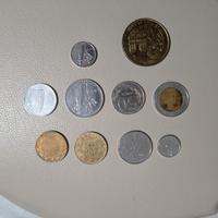 Monete lira italiana da collezione e straniere