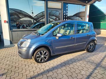 Renault Modus 1.2 uni-pro