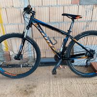 Mtb scott M