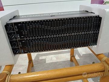 Behringer FBQ3102HD Ultragraph Pro 31 Bande + Cavi