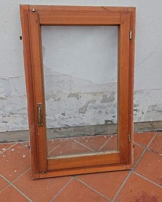 infisso in legno 