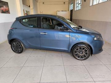 LANCIA Ypsilon 1.0 FireFly S&S Hybrid Gold