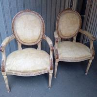 Coppia poltrone laccate in stile Luigi XVI